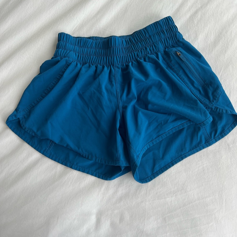 Lululemon track that 3 inch short